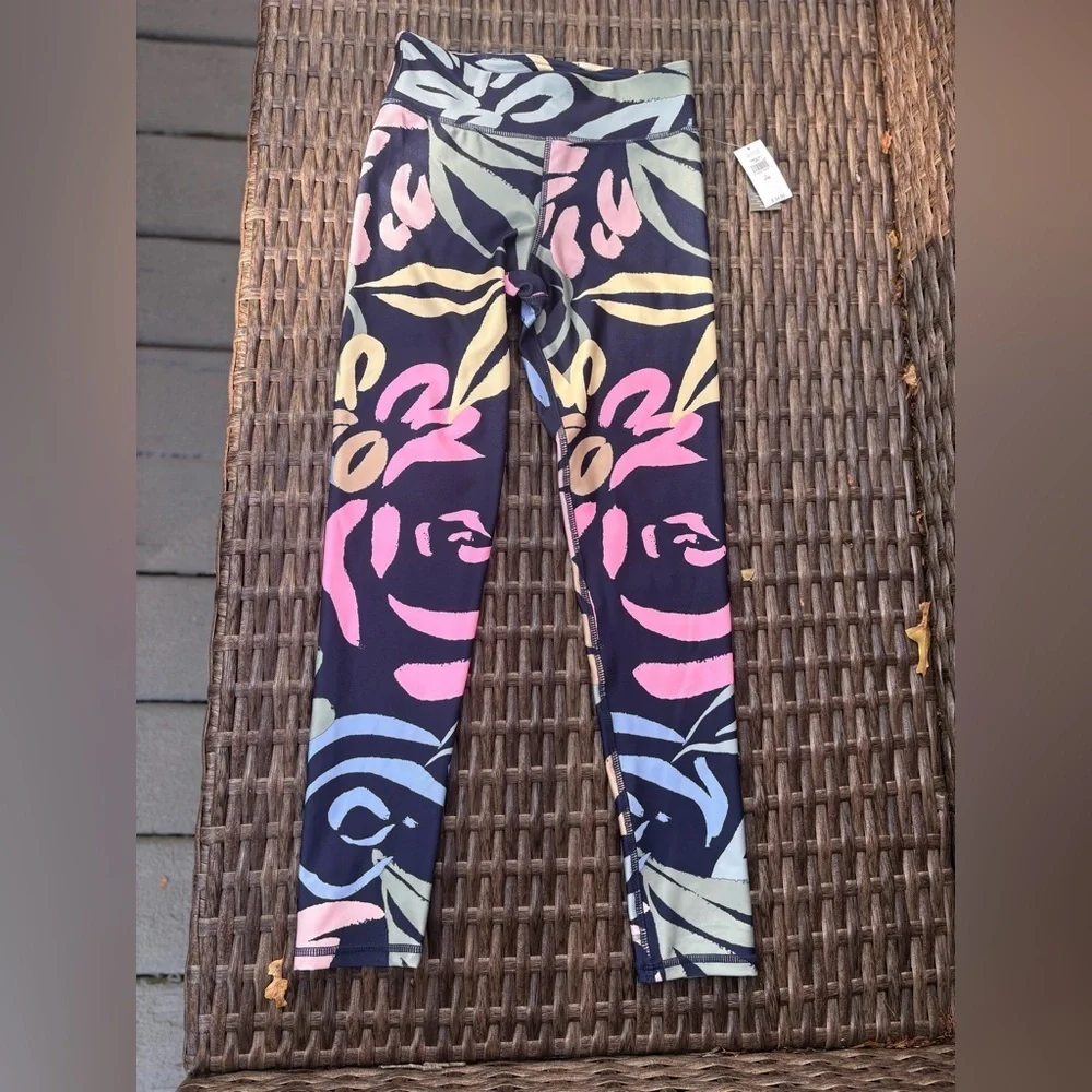 NWT Gap Fit Girls Leggings, Size 10